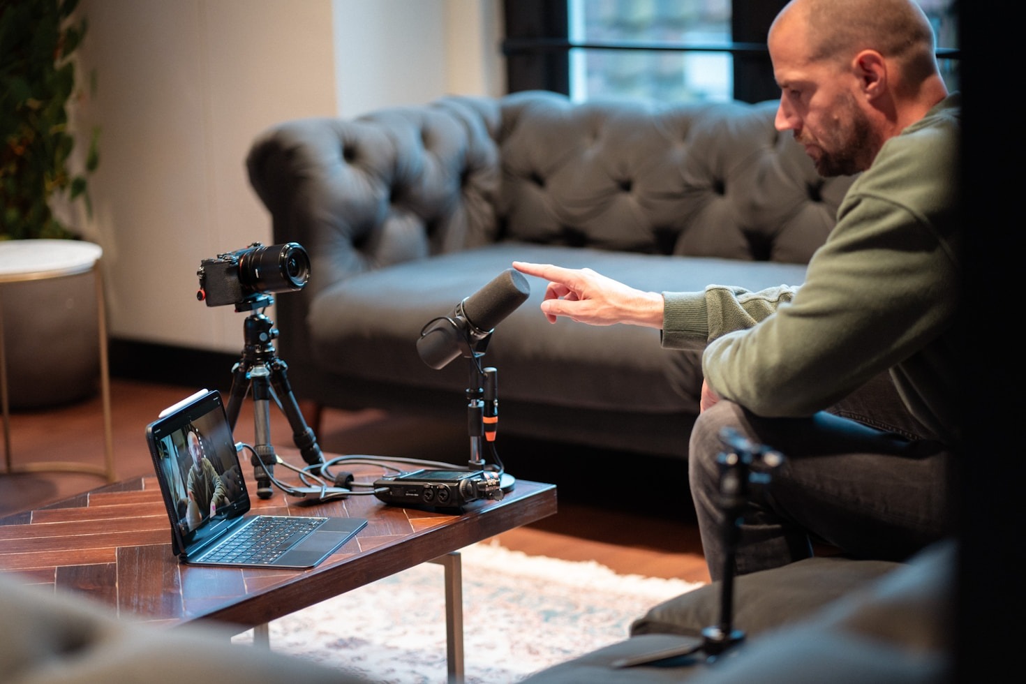 Why GoldenEra Media is the Go-To Platform for Trends